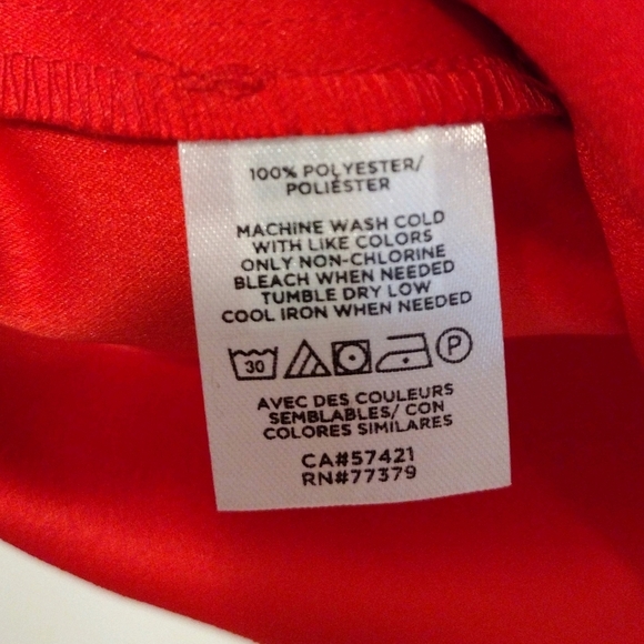 Ann Taylor - Red Short Sleeves Blouse - Picture 14 of 15